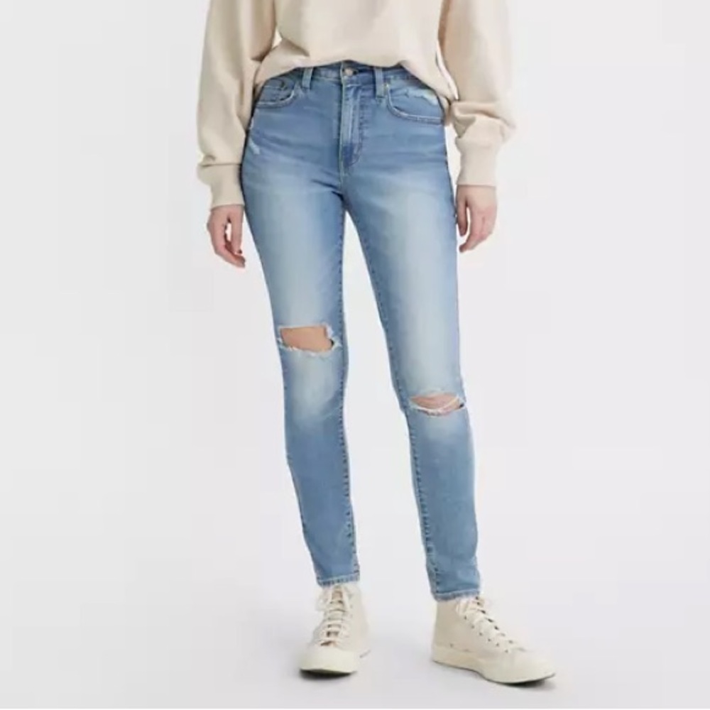 Levi’s 721 High Rise Skinny Jeans